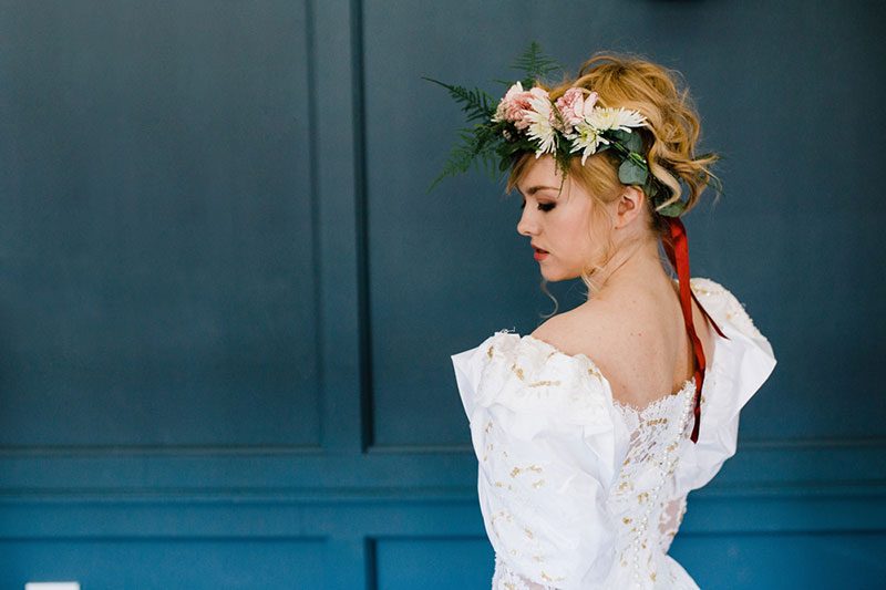 This Twin Peaks wedding inspiration knows everyone and nothing is what it seems