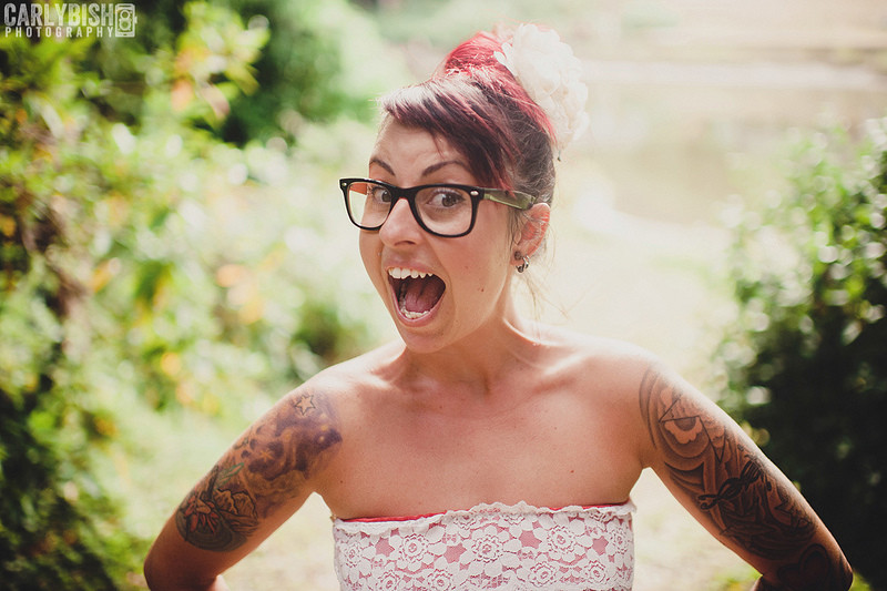 Forget your contacts and bask in these brides wearing glasses on their wedding days!