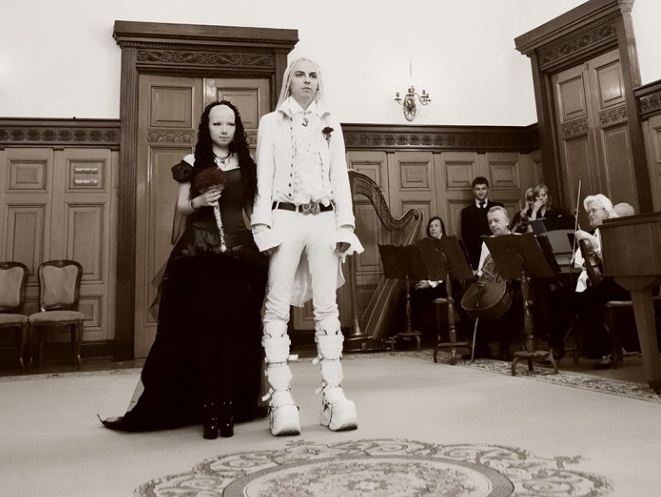 Pushba’s Russian goth wedding