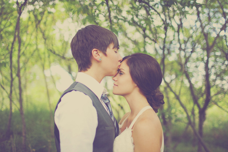 Ali & Emily’s fairytale wedding in the woods