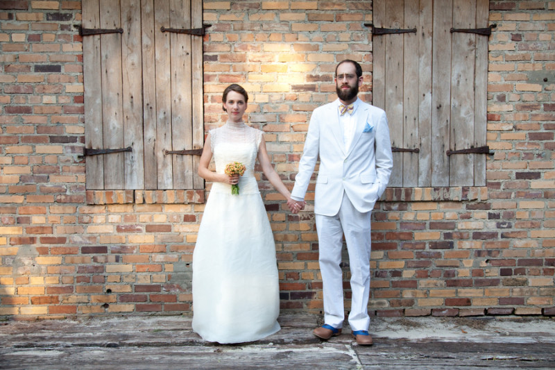 Fireflies, peaches, and a quaint park wedding in South Carolina