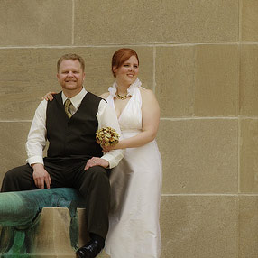 Megan & Jay’s last-minute change solstice wedding