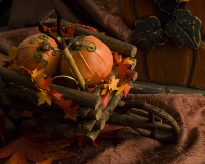 Pumpkin1 L - Fall wedding favors that are lit, sweet, and clean Pumpkin1 L
