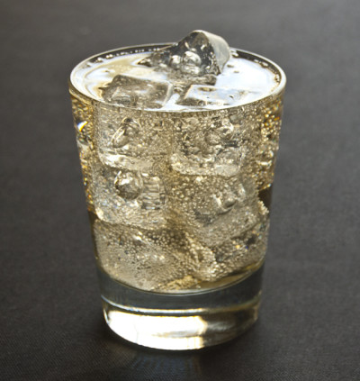 easyholidaypunch - Easy, ginger-y punch for a New Year's wedding (or, you know, anytime) easyholidaypunch