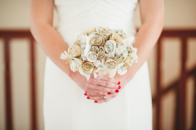 paper wedding flowers on offbeat bride - All the paper wedding flower inspiration you will ever need! paper wedding flowers on offbeat bride