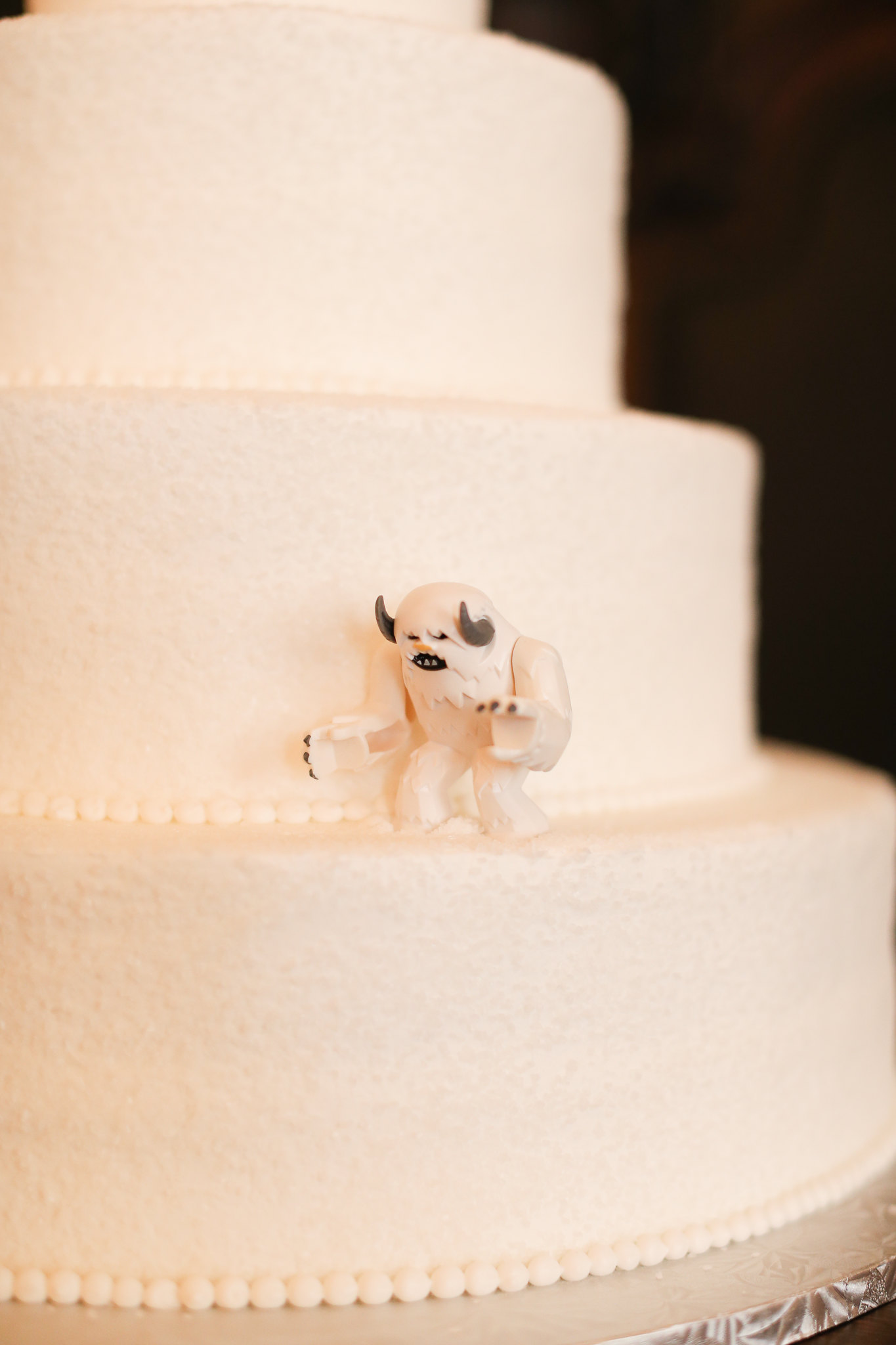 This LEGO wedding bouquet has hidden minifigs • Offbeat Wed (was Offbeat  Bride)