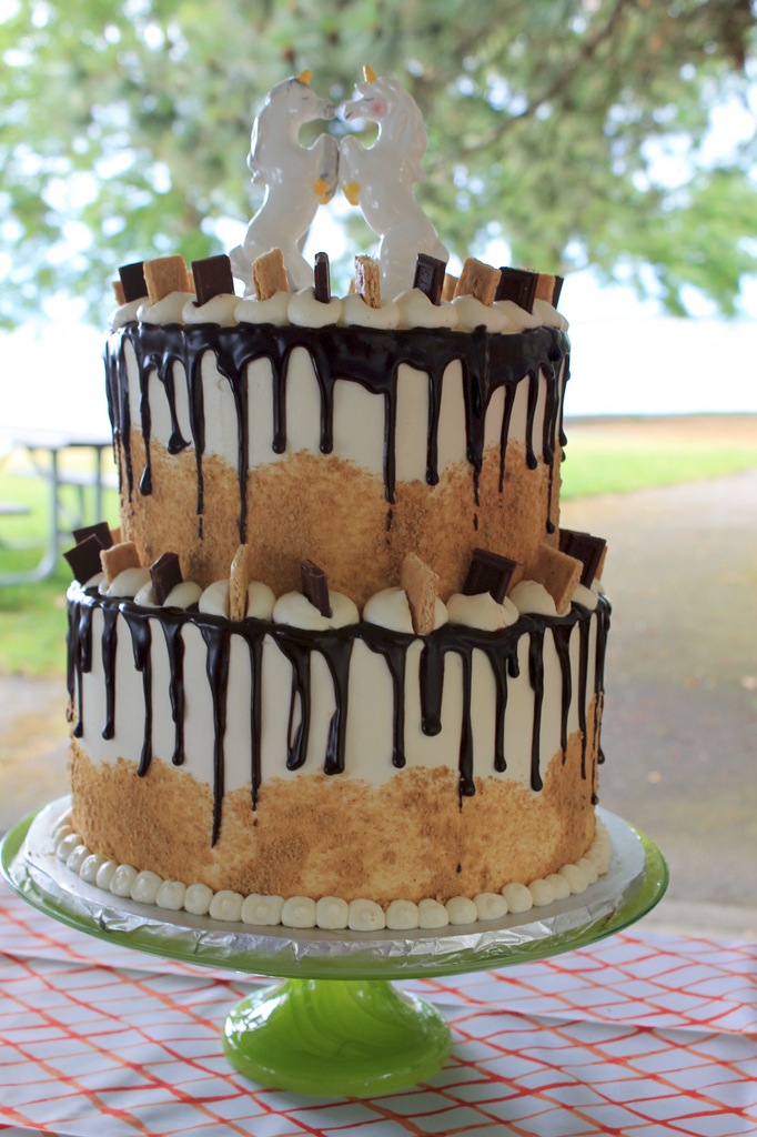 smores cake - Allow me to introduce you to the S'mores wedding cake smores cake