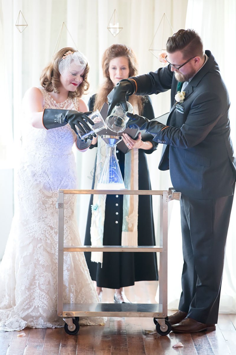 Need A Unique Unity Ceremony? These 6 Chemistry Ceremonies Show Off ...