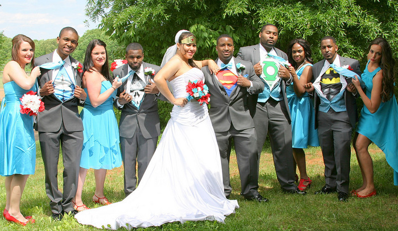 Crystal & Gregory’s red and malibu blue super wedding