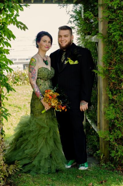 halloween wedding green wedding dress - An intimate spooky wedding with a bride in a green dress! halloween wedding green wedding dress