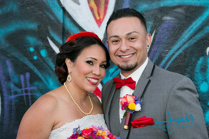 Viviana & David’s folklorico meets Dia de los Muertos wedding