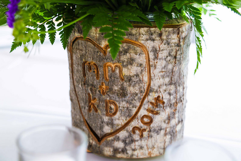 Bask in the simplicity of Kerianne & Michael’s lakeside wedding