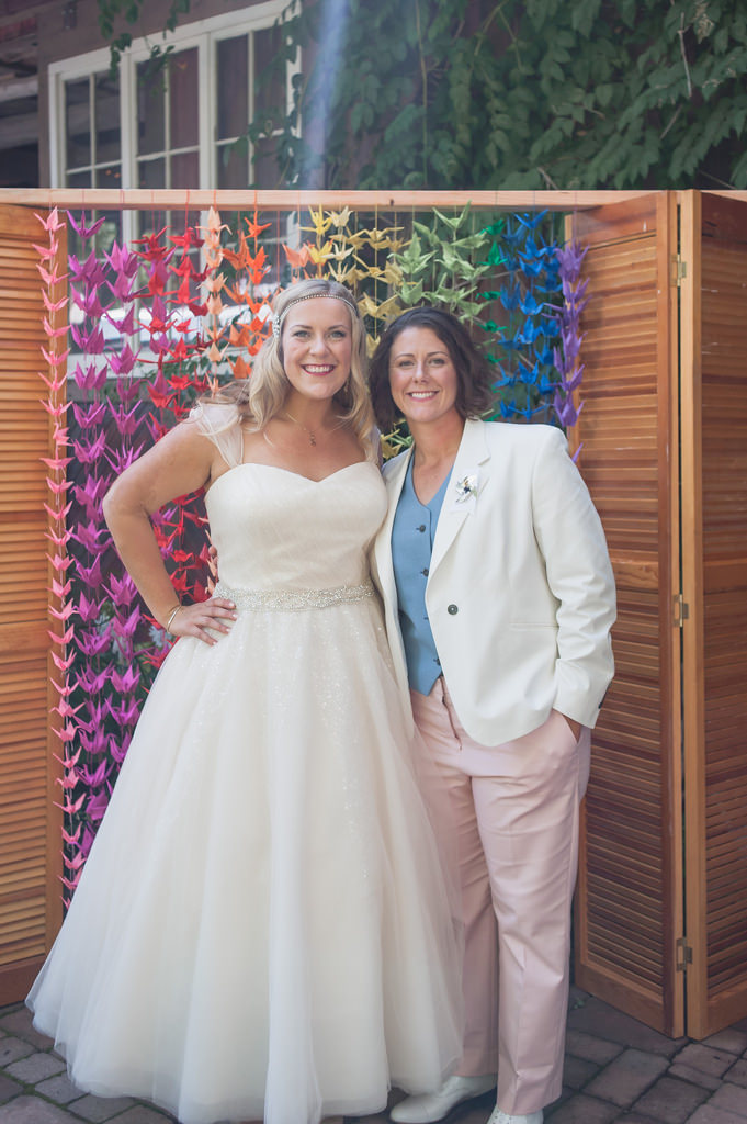 Vintage lovebirds and hanky invites at Liz & Kim’s wedding