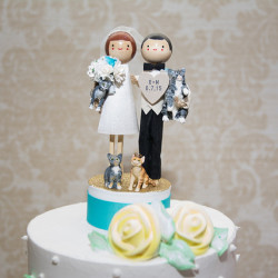 Cake toppers @offbeatbride