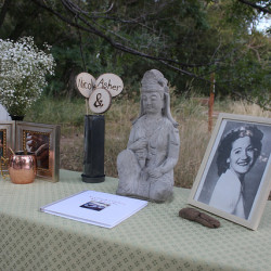 Reception picnic on @offbeatbride