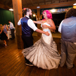 Alyssa GEoff 1469 - Find out how this zoo wedding convinced us to love "garbage plates" Zoo wedding as seen on @offbeatbride