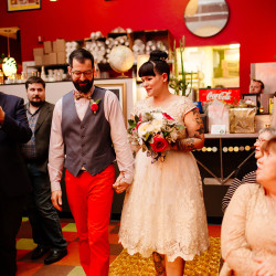 H J WED 0182 - Tiny, gold, and floral: this "cheez-y" weekday wedding in a diner wins Weekday wedding at a diner as seen on @offbeatbride