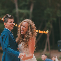 SHANNON AND JEN 1031 - These two brides had a rustic redwoods wedding (despite a big challenge with some fiddlers!) Rustic redwoods wedding as seen on @offbeatbride