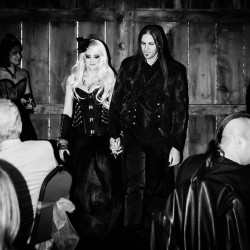 10390497 999051953471543 8674411857960808549 n - Our hearts are black and blue from this goth fantasy wedding Goth fantasy wedding as seen on @offbeatbride