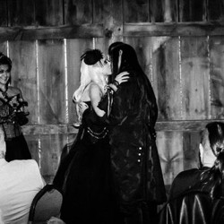 941065 999051896804882 7068957082533142656 n - Our hearts are black and blue from this goth fantasy wedding Goth fantasy wedding as seen on @offbeatbride