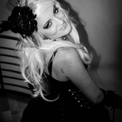 DSC 0072 2 - Our hearts are black and blue from this goth fantasy wedding Goth fantasy wedding as seen on @offbeatbride