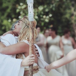 Gilbert Suits Laura Dee Photography LauraDeePhotoNashville090315037 low - A fabulously unexpected journey at this Lord of The Rings-themed wedding Lord of The Rings-themed wedding as seen on @offbeatbride