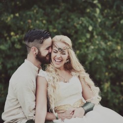 Gilbert Suits Laura Dee Photography LauraDeePhotoNashville090315103 low - A fabulously unexpected journey at this Lord of The Rings-themed wedding Tolkien-themed wedding as seen on @offbeatbride