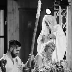 Gilbert Suits Laura Dee Photography LauraDeePhotoNashville090315113 low - A fabulously unexpected journey at this Lord of The Rings-themed wedding Tolkien-themed wedding as seen on @offbeatbride