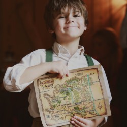 Gilbert Suits Laura Dee Photography LauraDeePhotoNashville090315121 low - A fabulously unexpected journey at this Lord of The Rings-themed wedding Tolkien-themed wedding as seen on @offbeatbride