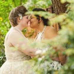 lesbian quaker wedding - You'll swoon over this joyful lesbian Quaker wedding lesbian quaker wedding