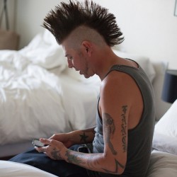 Beard Fanckboner Kates Lens Photography KLPBonerWeddingTBL12of76 low - A mohawked groom gets a huge surprise with a whole crew of mohawk groomsmen Mohawk groomsmen at this Arizona wedding as seen on @offbeatbride #weddings #mohawks