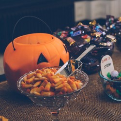 samandjustin 00593 - The handmade masks at this Chicago Halloween wedding are #goals Halloween wedding as seen on @offbeatbride #wedding #halloween