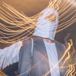 samandjustin 00630 - The handmade masks at this Chicago Halloween wedding are #goals Halloween wedding as seen on @offbeatbride #wedding #halloween
