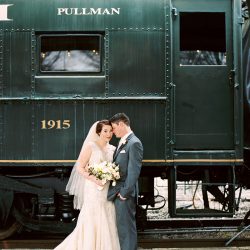 9642 11 - This vintage travel-themed wedding is killing us with retro style Vintage travel wedding as seen on @offbeatbride