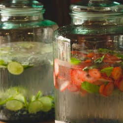 DSC 0014sdfgsdfg - A green house wedding shower: best idea or bestest idea? A green house wedding shower as seen on @offbeatbride #wedding #shower