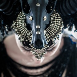 DanikaMonique 9 - This theatrical Halloween wedding slays with its dark glamour This gorgeous Halloween wedding slays with its spectacle as seen on @offbeatbride #halloween #wedding
