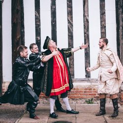 JamieTom 542 - This Tudor-themed wedding had birds of prey, archery, and amazing garb Tudor wedding as seen on @offbeatbride #medieval #tudor #wedding