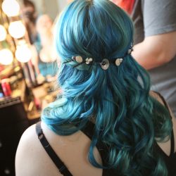1O6A0038 - Rubber ducks and blue hair: we love this sea-inspired wedding meets masquerade Sea-inspired wedding meets masquerade