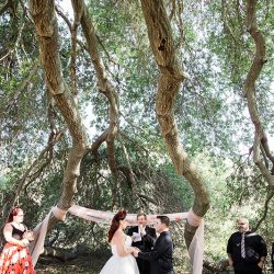 201606 25LileyWedding0179 - This rockabilly-themed wedding is retro fabulous This red rockabilly-themed wedding is retro fabulous