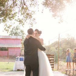 201606 25LileyWedding0570 - This rockabilly-themed wedding is retro fabulous This red rockabilly wedding is retro fabulous