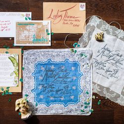 This super chic vintage tropical wedding wins our hearts