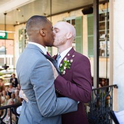 This super chic 1950s vintage wedding wins our hearts