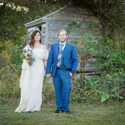 Candice Kevin K Rainier Photography DSC0513 low - This boho chic barn wedding fills our senses with joy This boho chic barn wedding fills our senses with joy