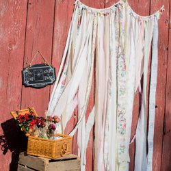 Candice Kevin K Rainier Photography DSC5317 low - This boho chic barn wedding fills our senses with joy This boho chic barn wedding fills our senses with joy