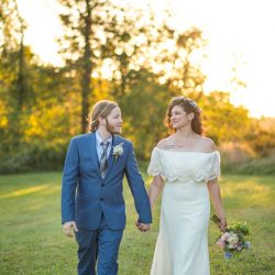 Candice Kevin K Rainier Photography DSC6124 low - This boho chic barn wedding fills our senses with joy This boho chic wedding fills our senses with joy