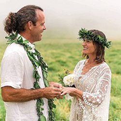 Off beat Bride Submission 0024 - An elopement in Maui with a volcano backdrop A Maui elopement with a volcano backdrop as seen on @offbeatbride