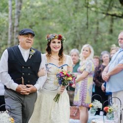 miranda keith056 - Tickle your woodland senses with this rustic nature wedding Tickle your woodland senses with this rustic natural wedding