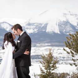 A shredding wedding: snowboarding wedding is a total win