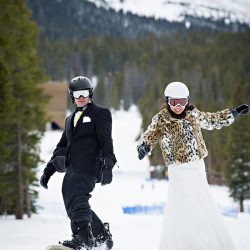 A shredding wedding: snowboarding wedding is a total win