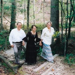 000184 30422273042 o - We've got wild-eyed love for this handmade forest wedding We've got wild-eyed love for this handmade forest wedding